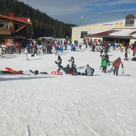 Lucy's Emerald Apartman Banszko