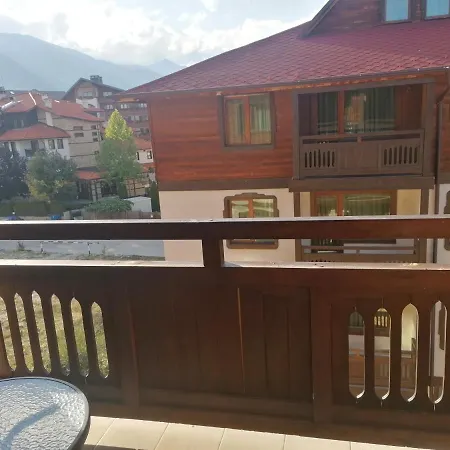 Lucy's Emerald Apartman Banszko