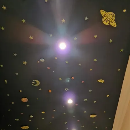 Lucy's Emerald 公寓 班斯科